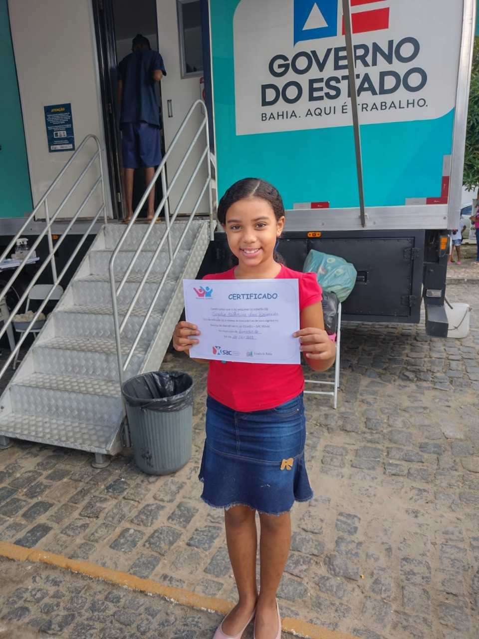 Camacã: Prefeito Paulo do Gás e o vice Rai de Panelinha acompanham o último dia do SAC Móvel na cidade